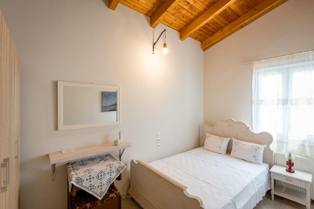 Kiko, The Coastline House Villa Kato Achaia Eksteriør billede